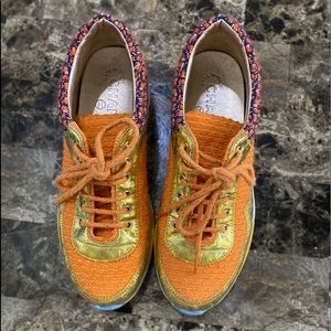 Chanel tweed sneakers  Sz 6